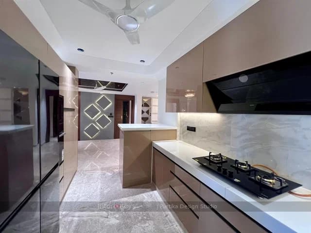 Glossy Taupe U-Shaped Kitchen with Peninsula