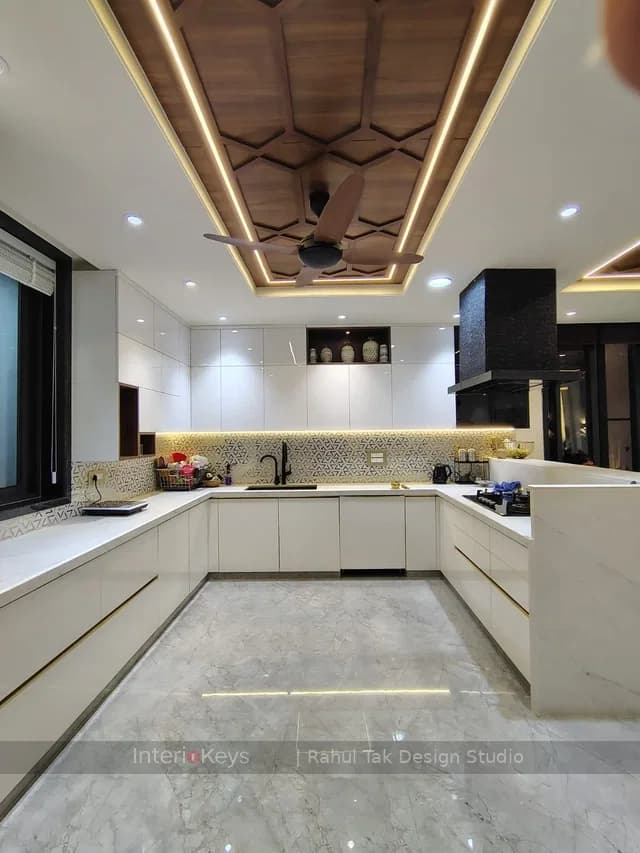 U-Shaped White Kitchen with Wood Hexagon Ceiling